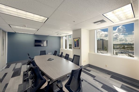 Executive Office Tower: 3500 N Causeway Blvd , Metairie, LA 70002